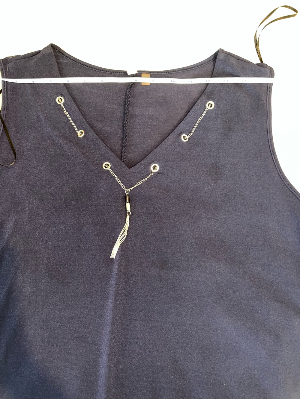 Catherines Navy Blue Embellished V-Neck Sharkbite Tunic Top Size 3X - Picture 8 of 10